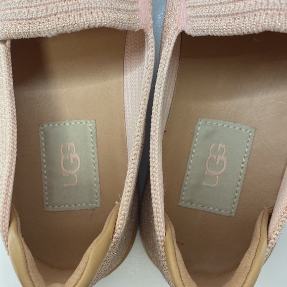Ugg pink Knit Slip-On - Picture 3 of 6